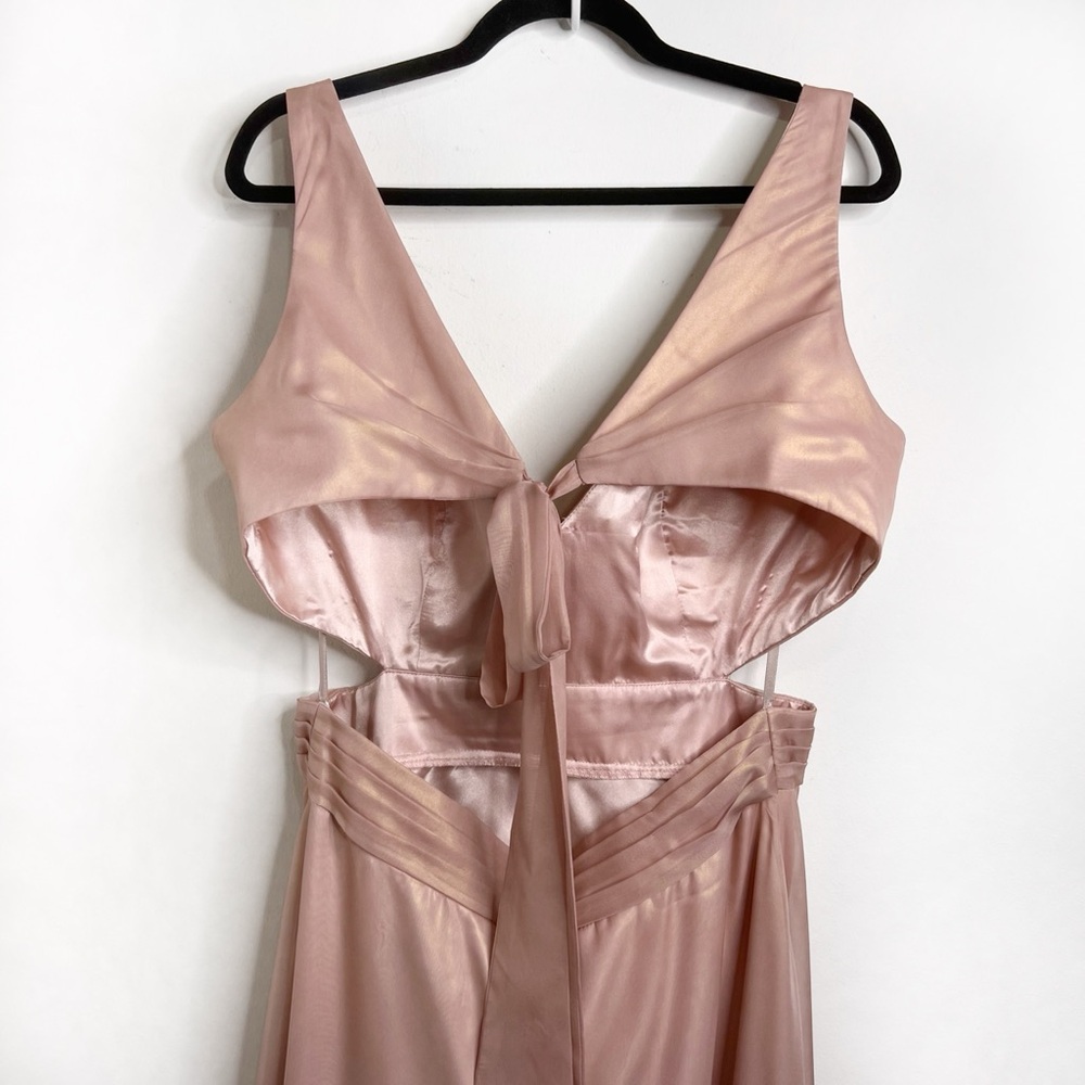 Mac Duggal Cut Out High Low Ruffle Gown NWT Size 12 Formal Dress Rose Gold - Picture 14 of 17